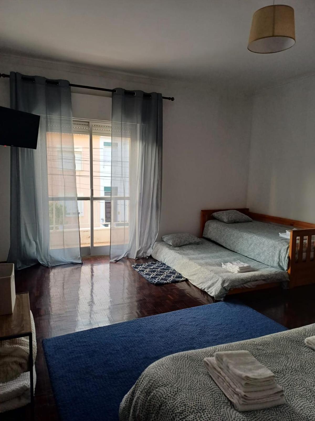 Flamingo'S Bay Hotel Corroios Bagian luar foto