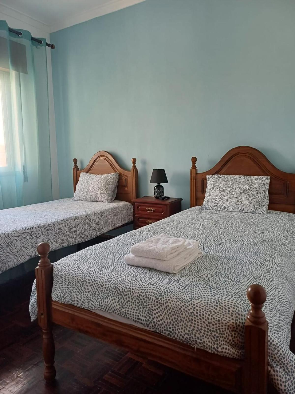 Flamingo'S Bay Hotel Corroios Bagian luar foto